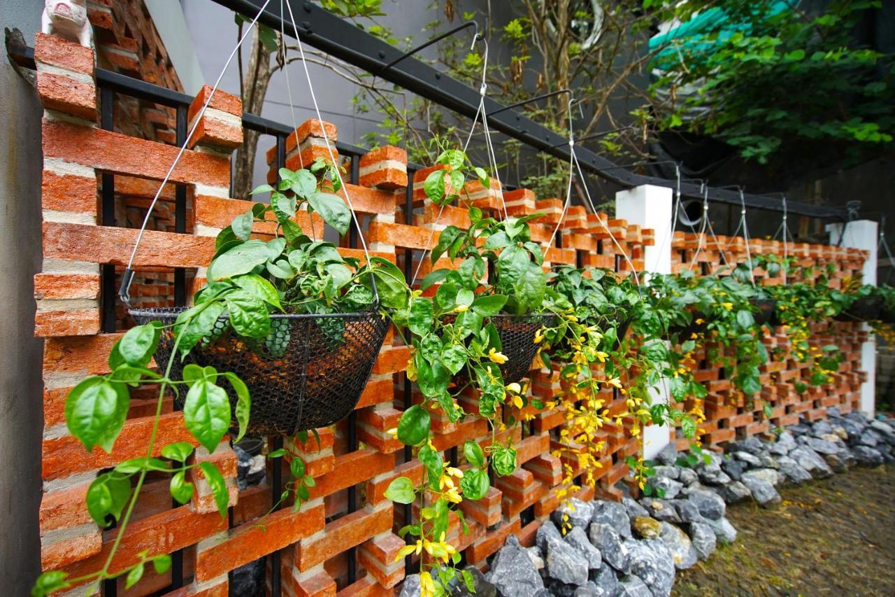 Yellow Pillow Village 清邁 外观 照片